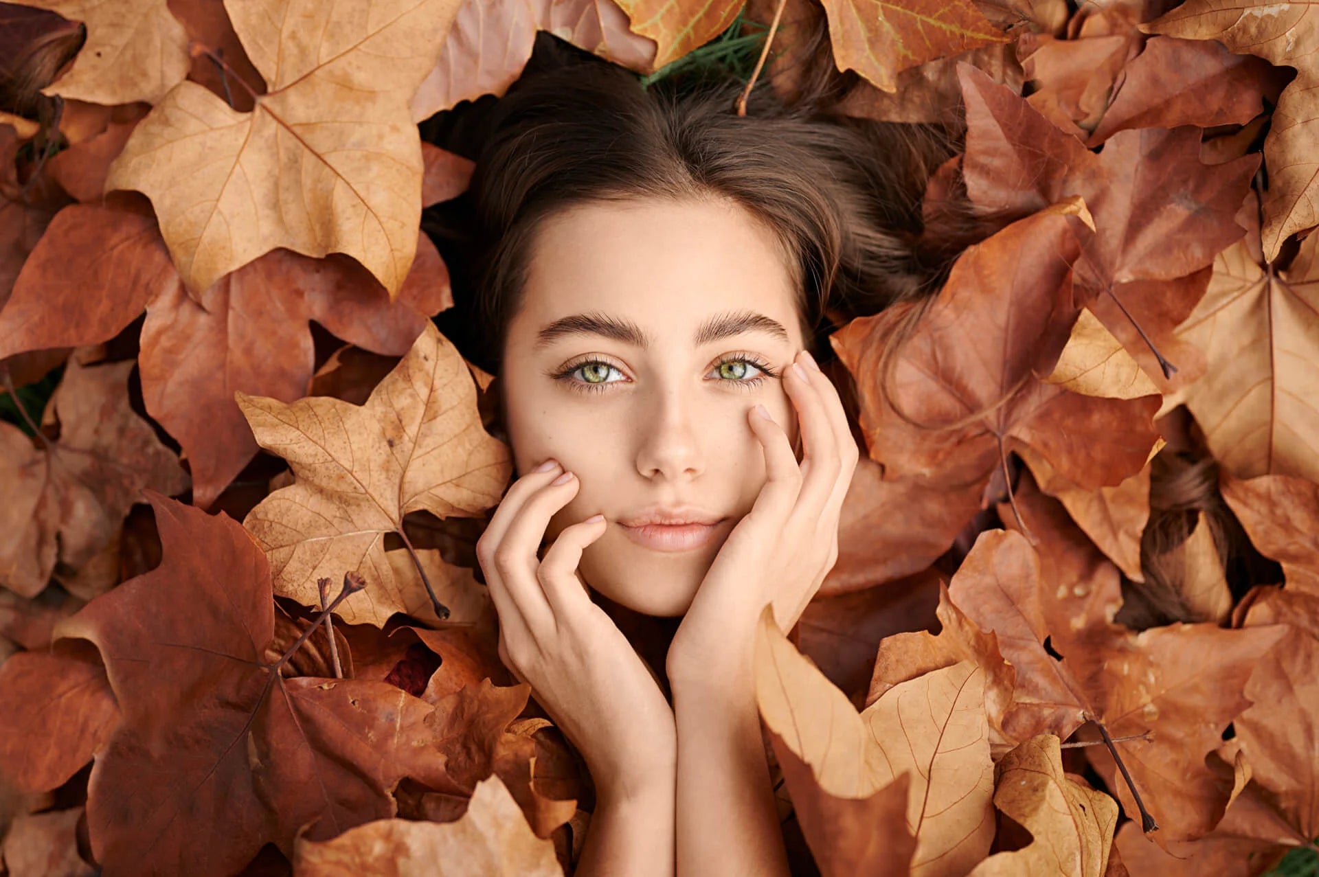 Your ultimate Autumn skincare routine with arbū